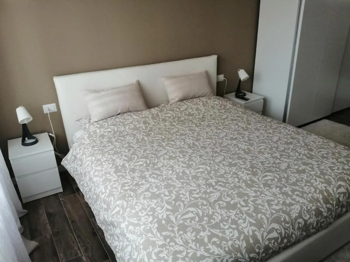 Bed & Breakfast BnBFuoriMilano Rho Italia